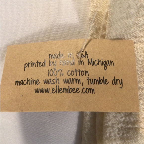 Ellembee Set of Three Tea Towels - Picture 4 of 4